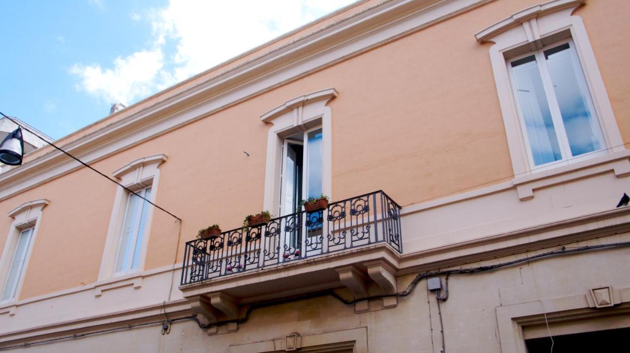 Casa Di Lo Suites Лечче Экстерьер фото